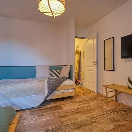 Maison Bossanne 3* Barbieres