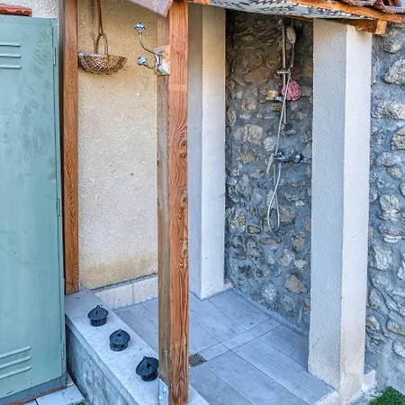 Maison Bossanne 3* Barbieres
